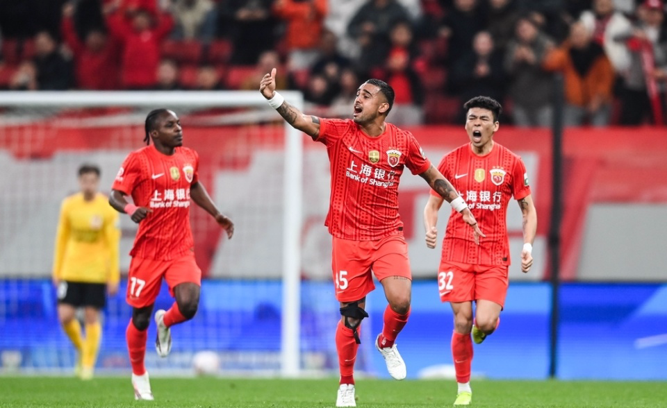 BB视讯平台-积分变为负2分！海港4-1获中超首胜 送西海岸2连败 武磊替补双响